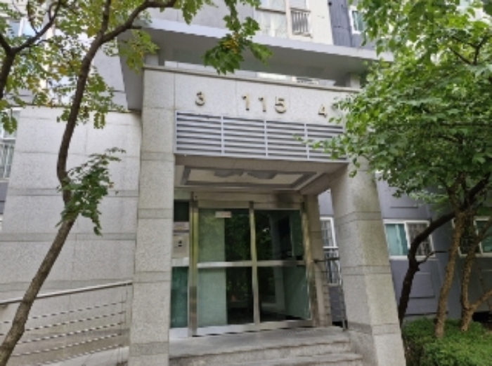 공동출입구 (3,4호 라인)