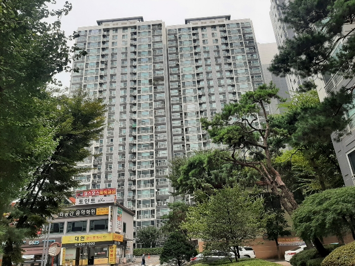 호계이-편한세상아파트 제115동 남서측 전경