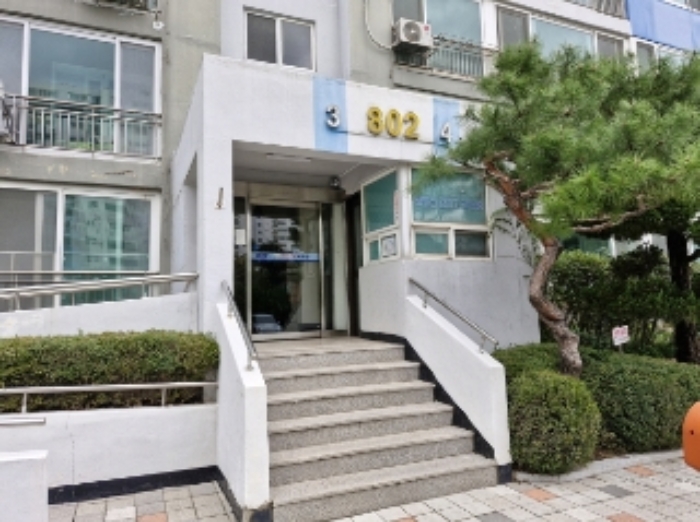 공동출입구 (3,4호 라인)