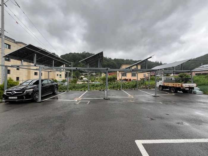 일련번호(1) 후면 지상 태양광설비