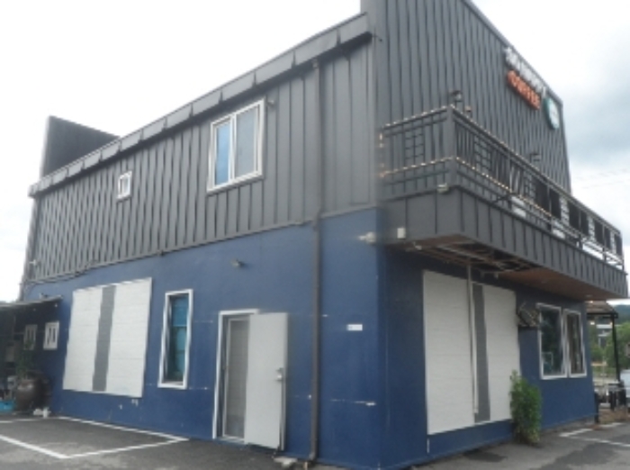 기호 2번 근거리에서 촬영한 것임