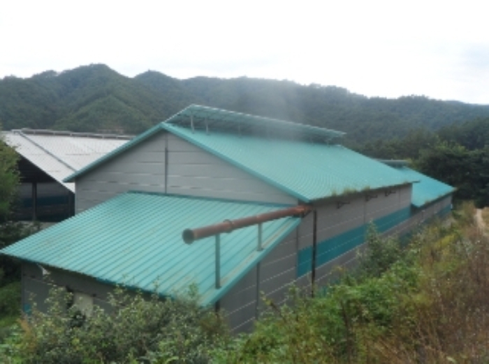 기호 5번(골판지상자제조공장) 근거리에서 촬영한 것임