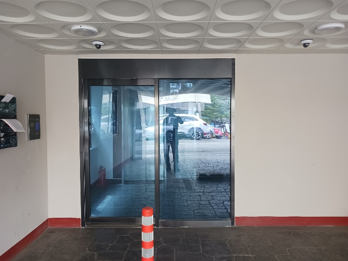 기호(1) 1층 공동현관 근경