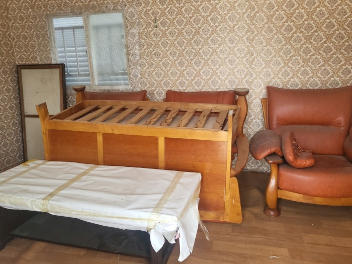 [기호(ㄷ) 사무실 내부]