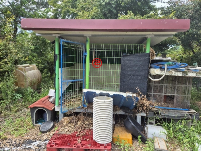 사진설명 : 제시외건물