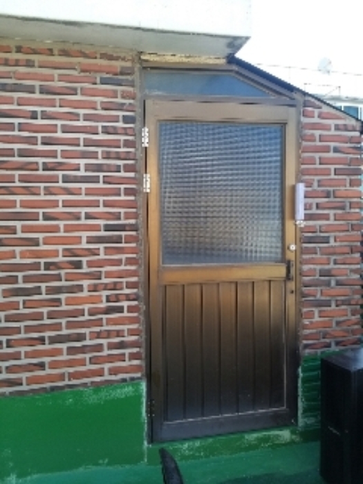 세대출입문(옥탑)