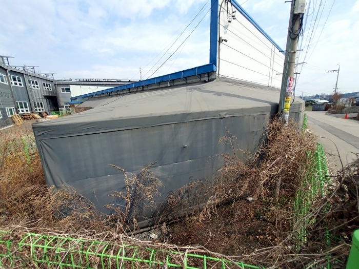 제시외(ㄴ):창고