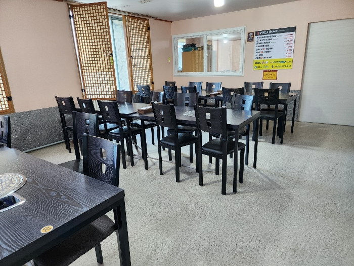 가) 2층 식당 남동측