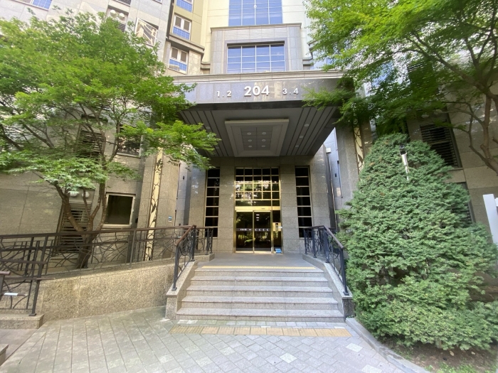 제204동 1층 출입구