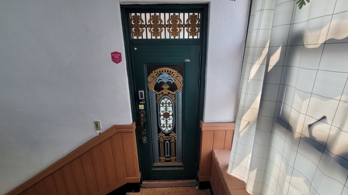 제시건물(가) 3층 출입문