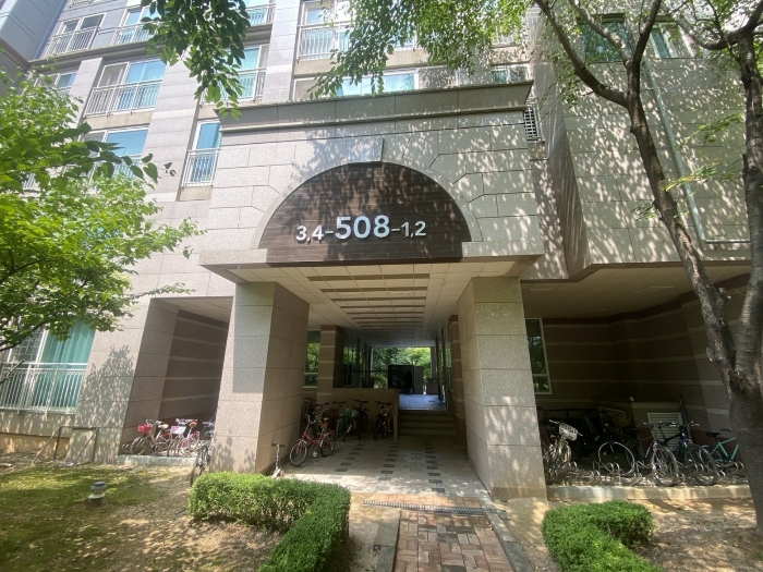 제508동 1호-4호 1층 출입구