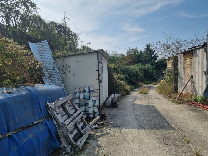 본건 기호(4,5) 북측에서 촬영