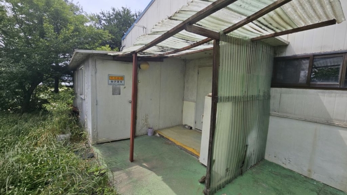 제시외건물 ㉠, ㉡