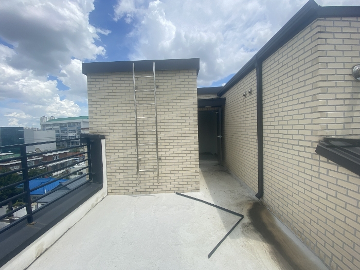 옥상 계단실 등