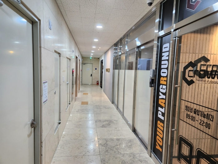 본건 내부 복도