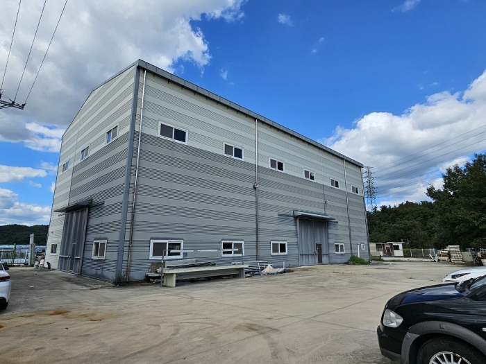 본건 토지 기호 1) 및 건물 2) 남측 근경