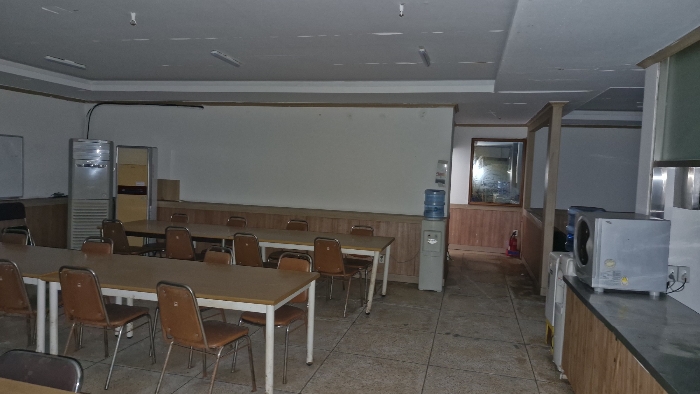 기호 3 건물 지하 내부