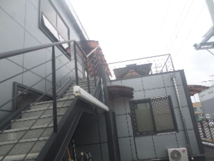 목록2. 부속건물 제1호 건물 2층 출입 계단 