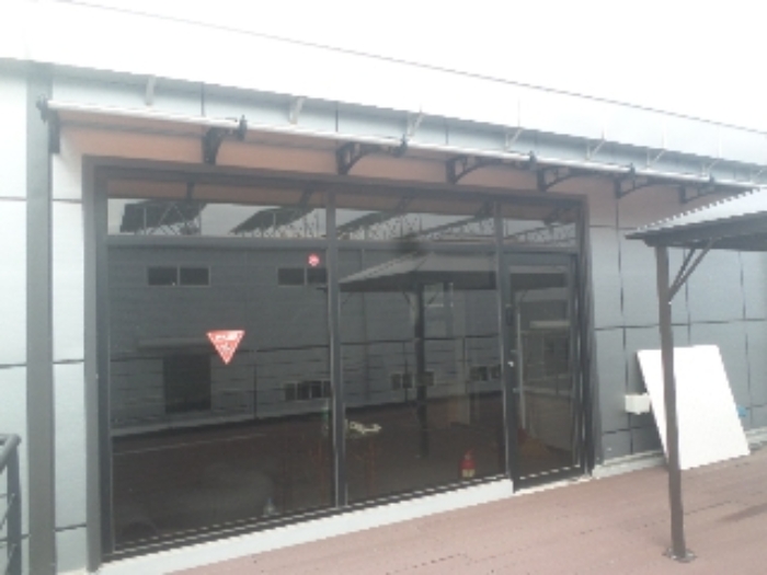 목록2. 부속건물 제1호 건물 2층 출입문