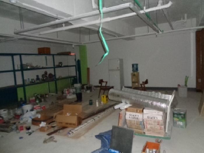 목록1의 다가구주택 지하층 사무실 내부 전경