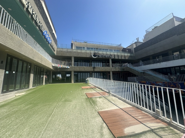 본건 건물 외부