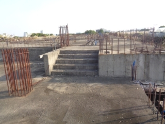 소재지1,2(용담삼동 2208, 2413) 건축중단된 제시외 건물(ㄱ) 사진