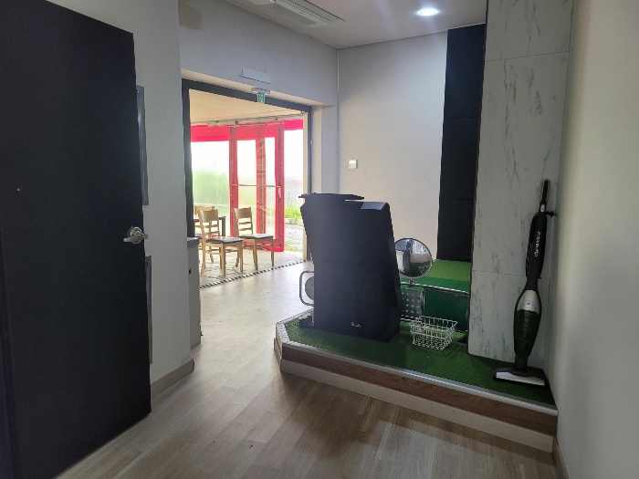 기호(8) 1층 하비룸
