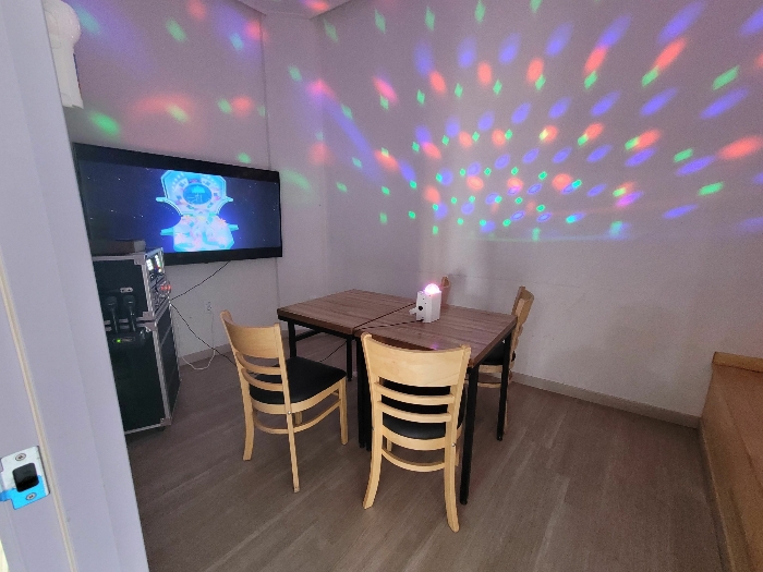 기호(8) 1층하비룸
