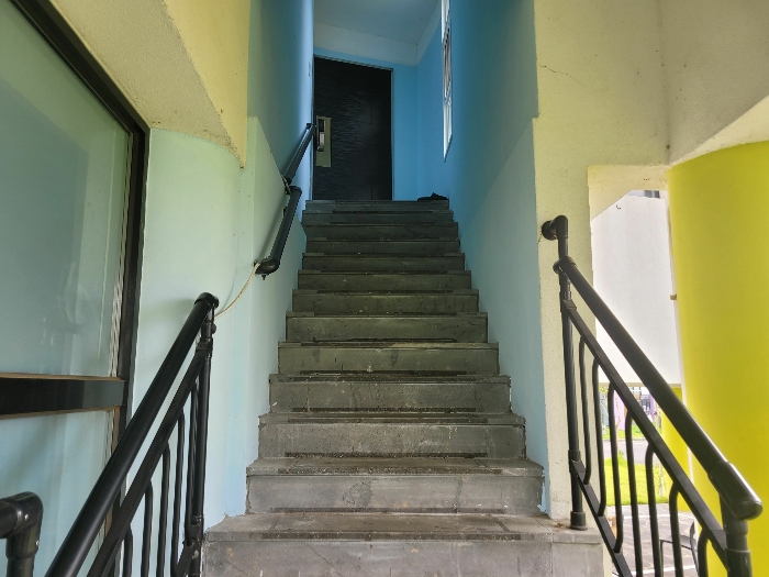 기호(9) 1층 계단실
