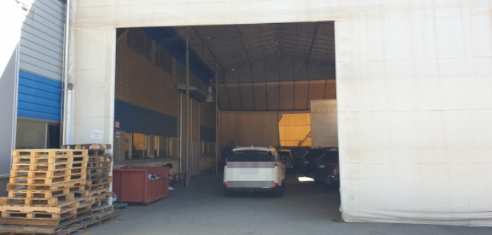 목록 1. 지상 제시외 천막 내부 전경