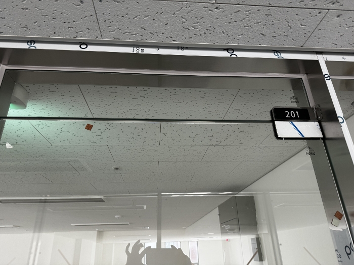 일련번호(1) 표지판