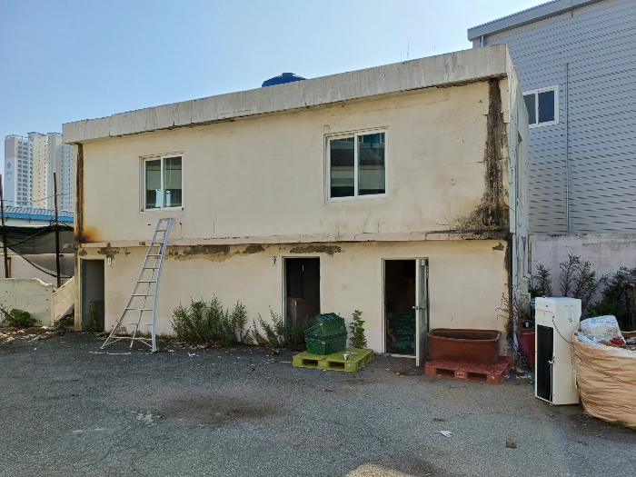 제시외 건물(ㄱ)