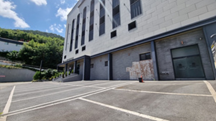 본건 옆면 사진