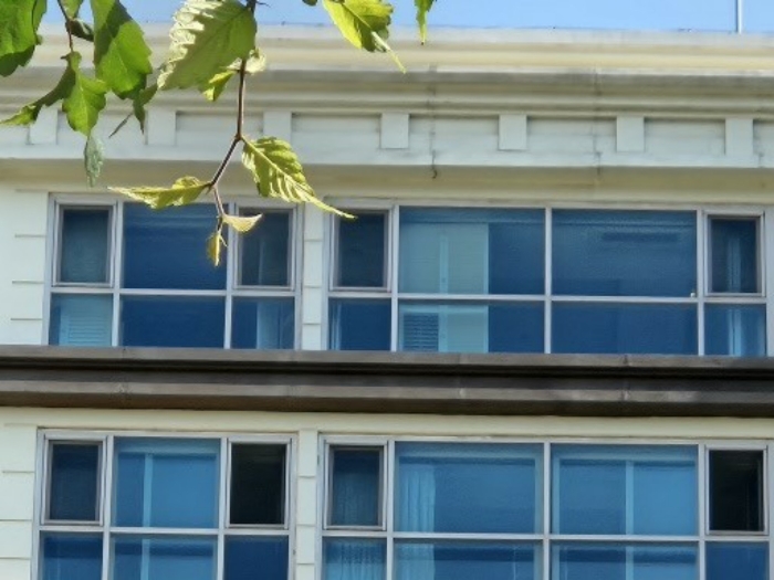 본건(12층 1204호)