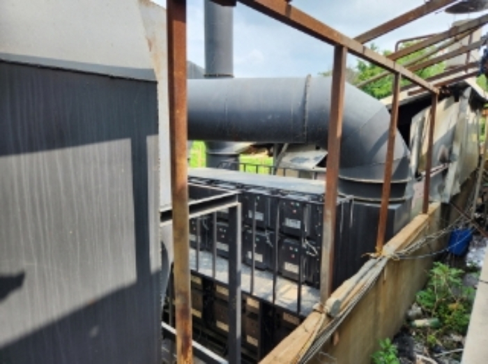 제시외 건물(목록4 공장 뒤편 창고) 전경