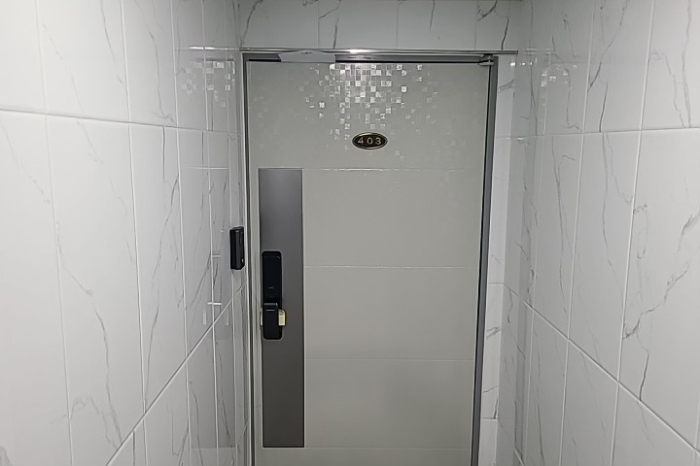 세대출입문(403호 폐문부재)