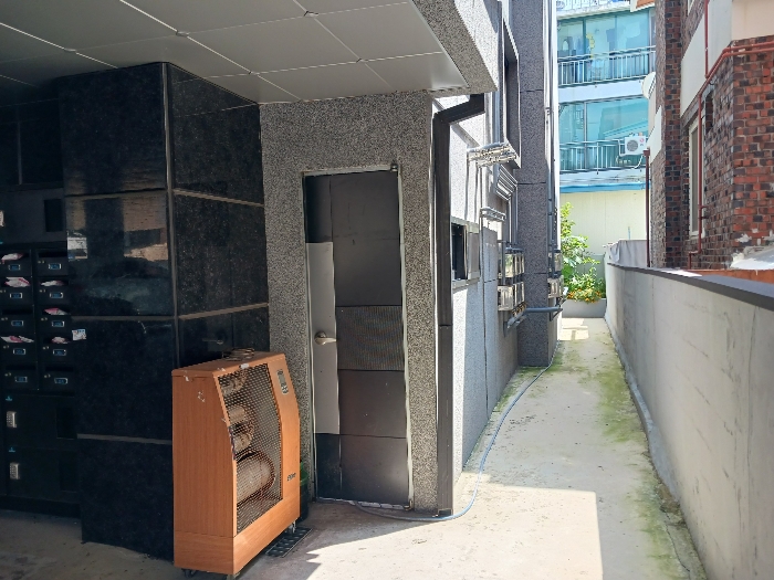 제시외건물 ㉠ 근경