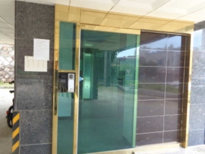 [목록 2] 공동 출입구 모습