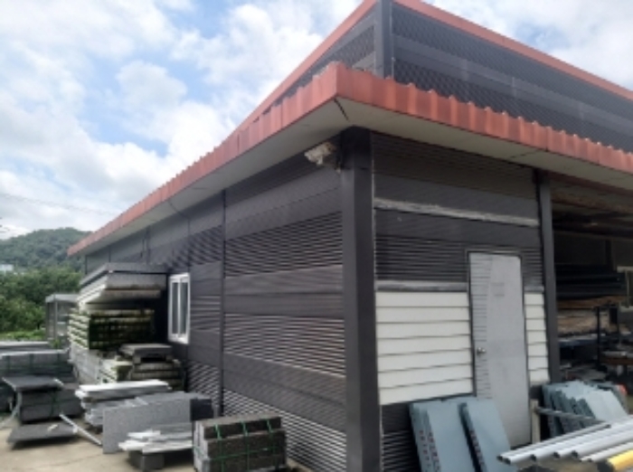 2.목록 건물에 덧붙인 제시외 창고