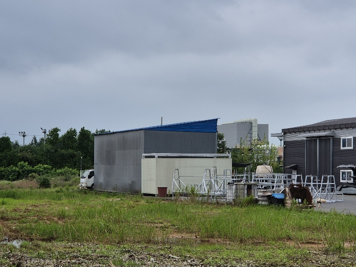 제시 외 건물 (ㄱ)