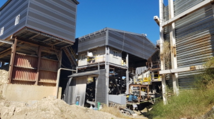 * 목록1. 지상 제시외 컨테이너박스 전경