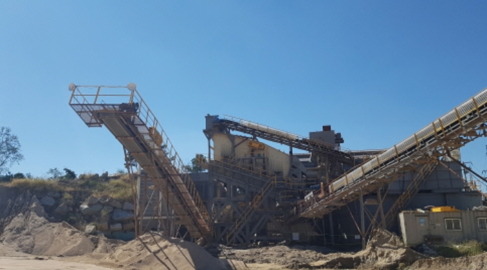 * 목록1. 지상 제시외 컨베이어 및 시설물 전경