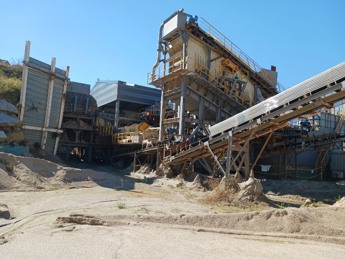 대상물건 기호1, 기호11 소재 제시외 기계장치