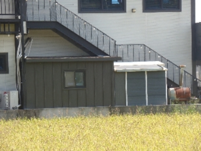 제시외 ㄷ.창고등, ㄹ.창고등