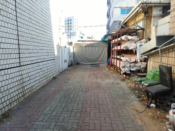 본건 서측 막다른 도로