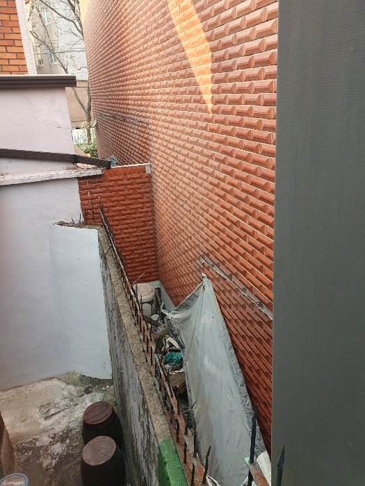 인접 685-23과 경계 부분 근경