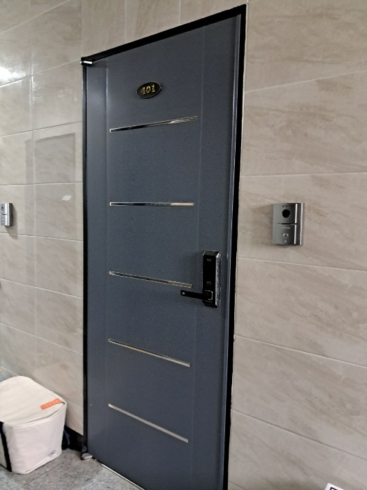 해두리174 4층 401호 출입구