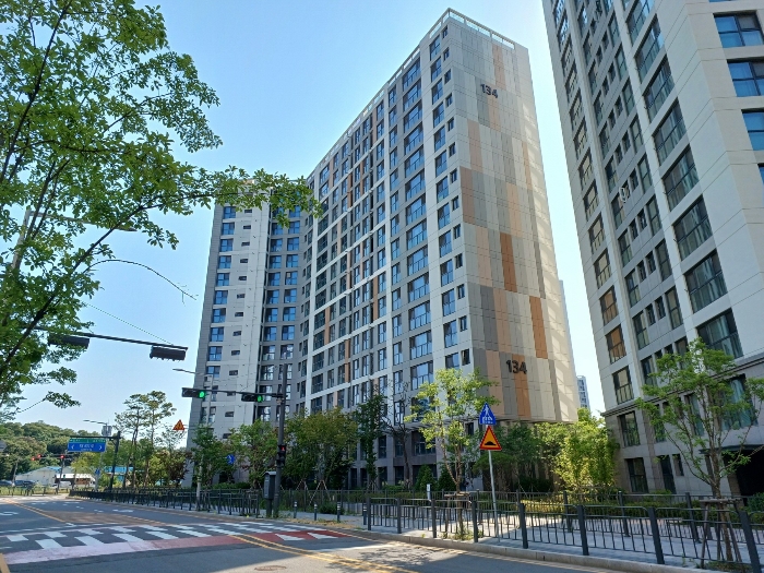 본건 외부 전경