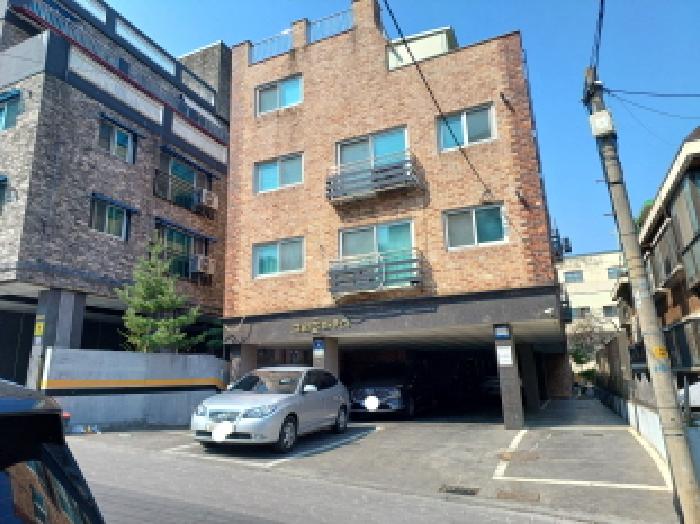 본 건 주택 전경