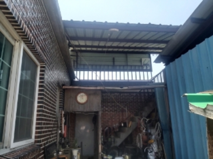 4.내지 7.목록 주택 부분 제시외 차양